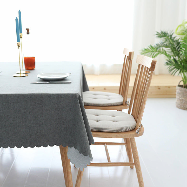 Tablecloth made of cotton blend with wavy hem and textured surface Bowlift
