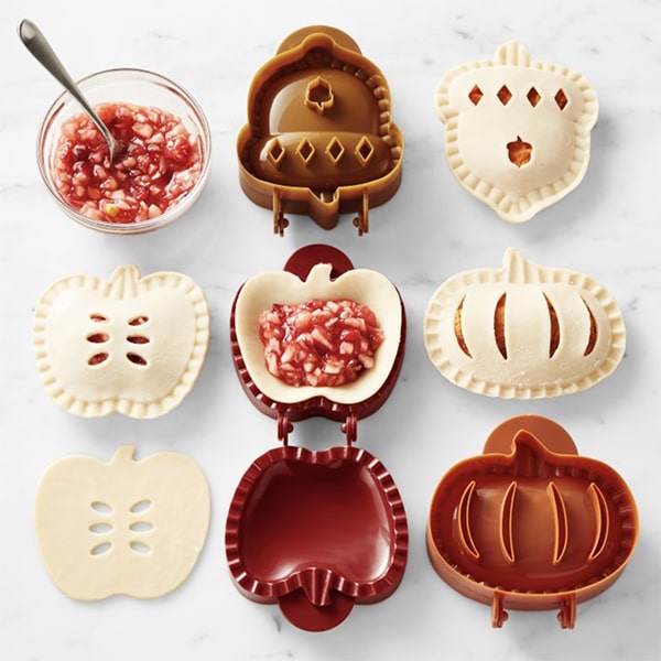 BowLift | Halloween One-Press Hand Pie Maker