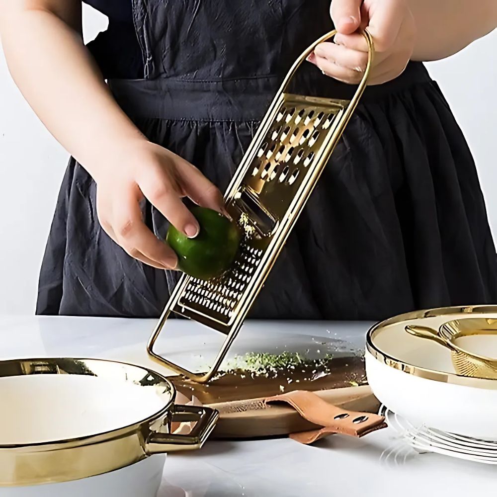 BowLift | Golden Stainless Steel Grater