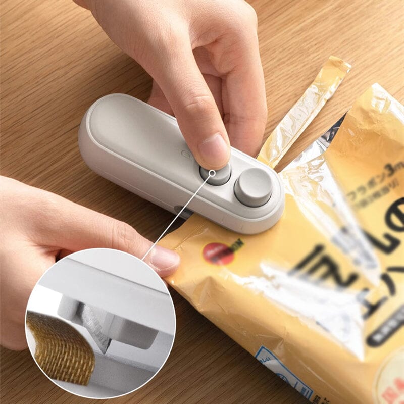 BowLift | Mini Handleld Chip Bag Sealer