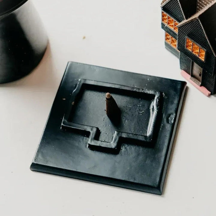 BowLift | Halloween Witch House Backflow Incense Burner