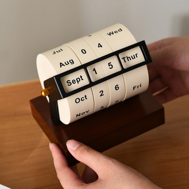 BowLift | Creative Rotating Decorative Perpetual Calendar