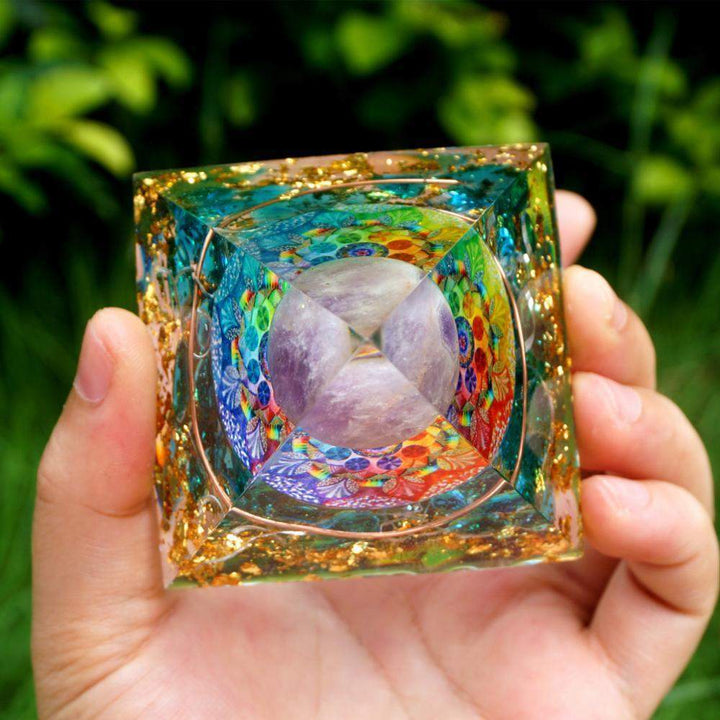 BowLift | Amethyst crystal ball with blue quartz orgone pyramid