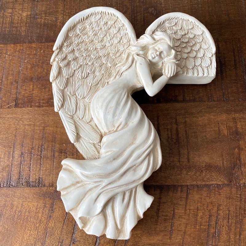 BowLift | Angel-shaped doorframe decoration