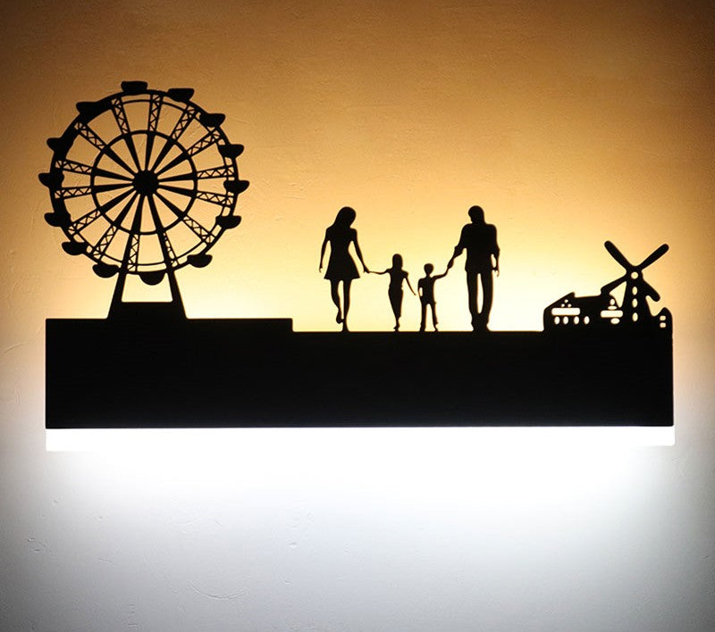 BowLift | Wall lamp with versatile design