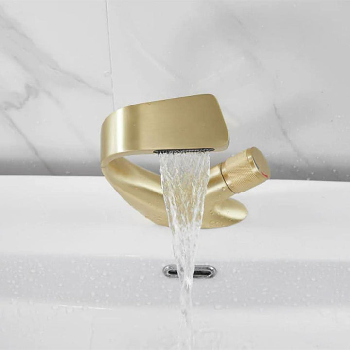 BowLift | Modern Bathroom Sink Mixer Faucet – Stylish Chrome Tap