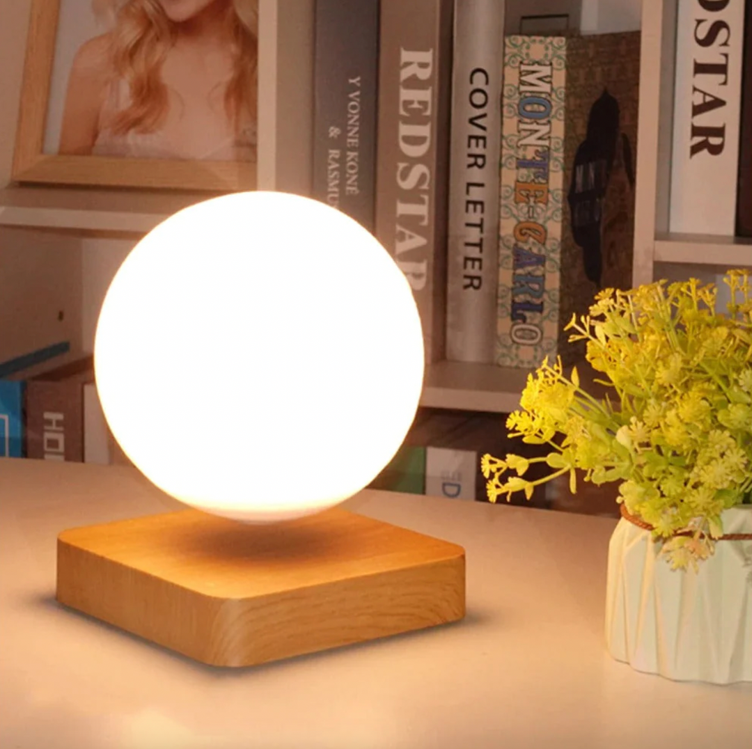 Lunara Flowing Moon Lamp Bowlift