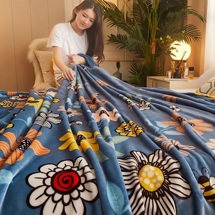 BowLift | Bloombee Retro Floral Soft Blanket