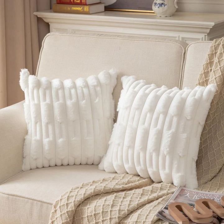 BowLift | Calm Weave Plush Cushion Cover