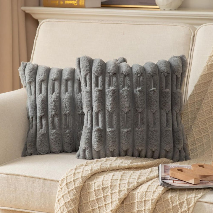 BowLift | Calm Weave Plush Cushion Cover