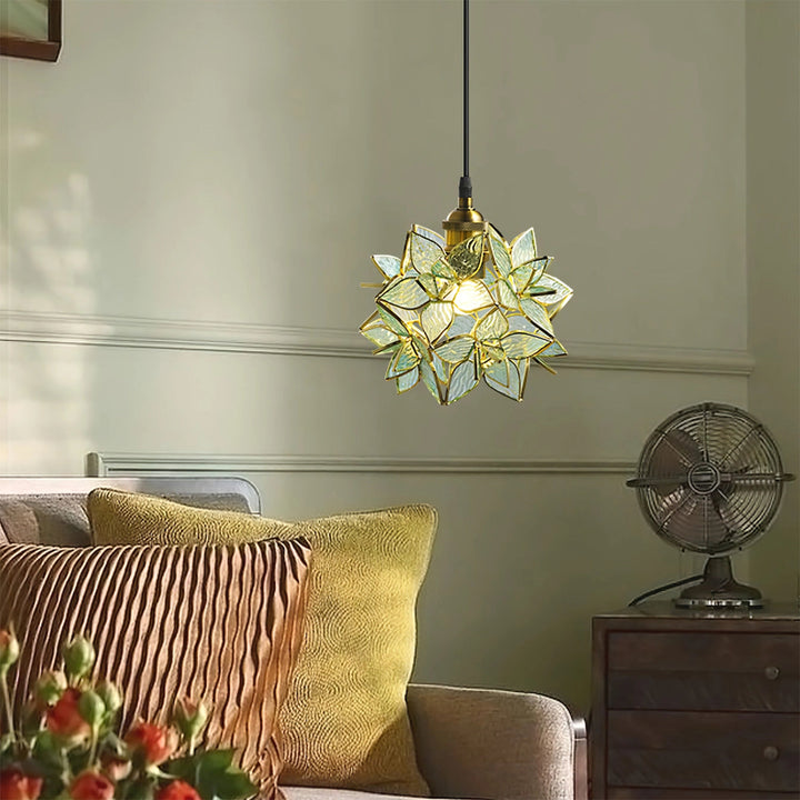 BowLift | Pendant Lamp with Natural Accent