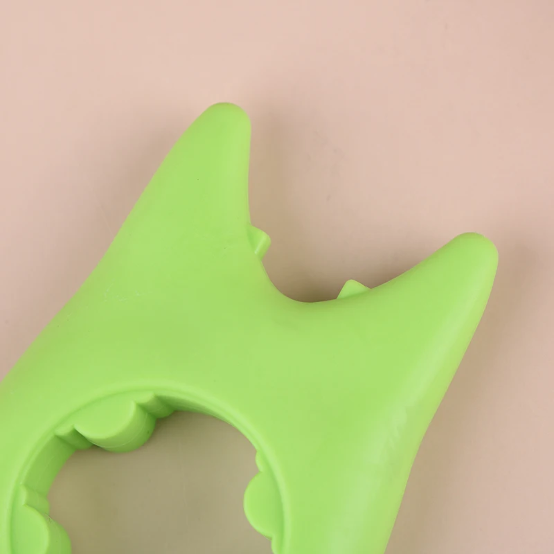 BowLift | Magic Mount Punch-Free Spatula Holder
