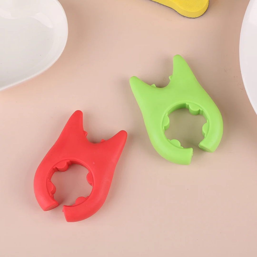 BowLift | Magic Mount Punch-Free Spatula Holder