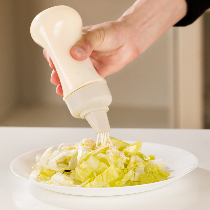 BowLift | Spice Porous Squeeze Bottle