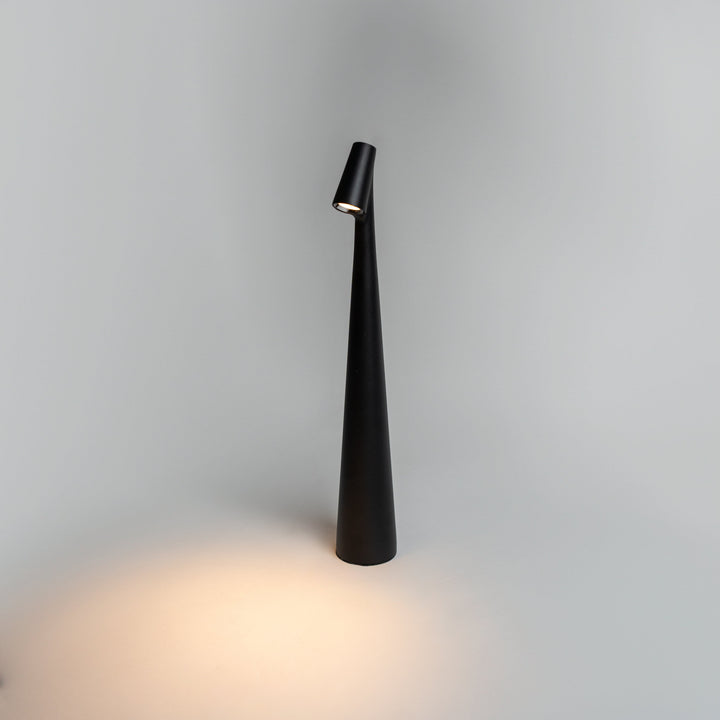 LumiSlim – Rechargeable LED Table Lamp in Style Bowlift