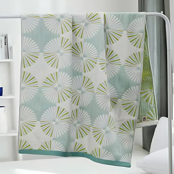 BowLift | Dahlia Blossom Cotton Bath Towel