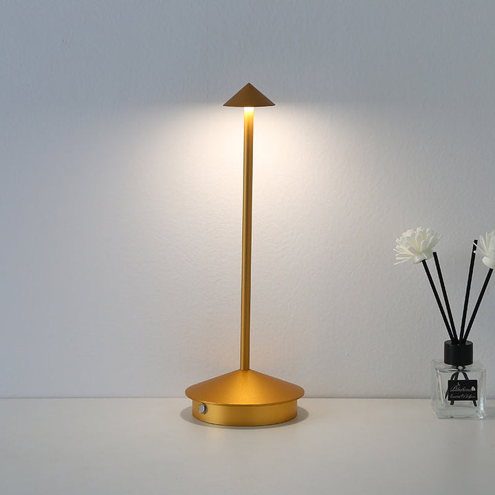 BowLift | Portable table lamp - Cordless lamp inspired by dimmable Pina Pro