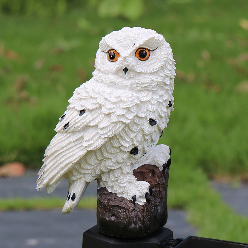 BowLift | Eagle figurine Garden Solar post