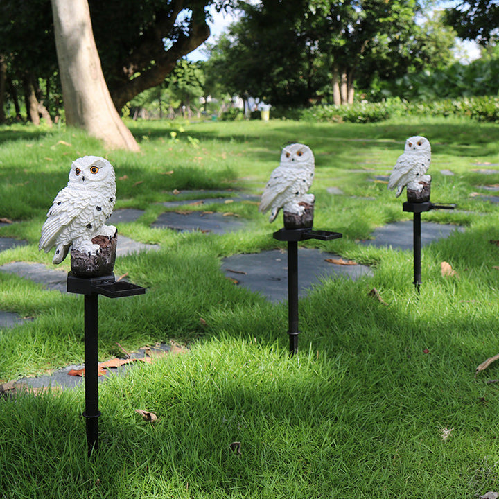 BowLift | Eagle figurine Garden Solar post