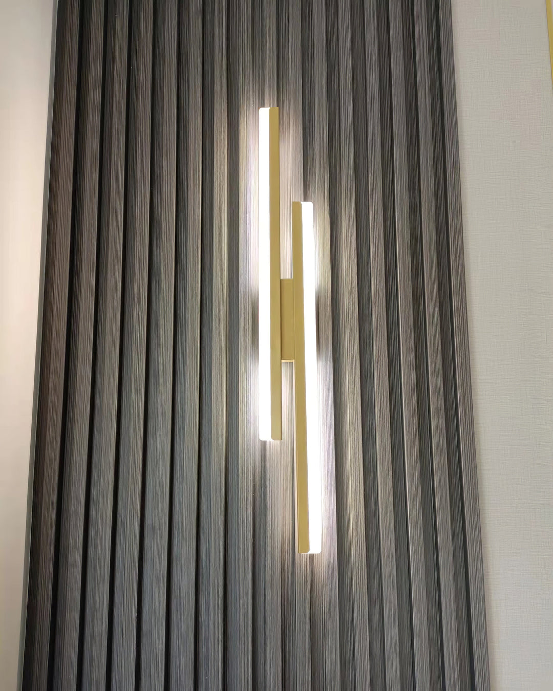 BowLift | Stylish LED Wall Lamp for Minimalist Spaces