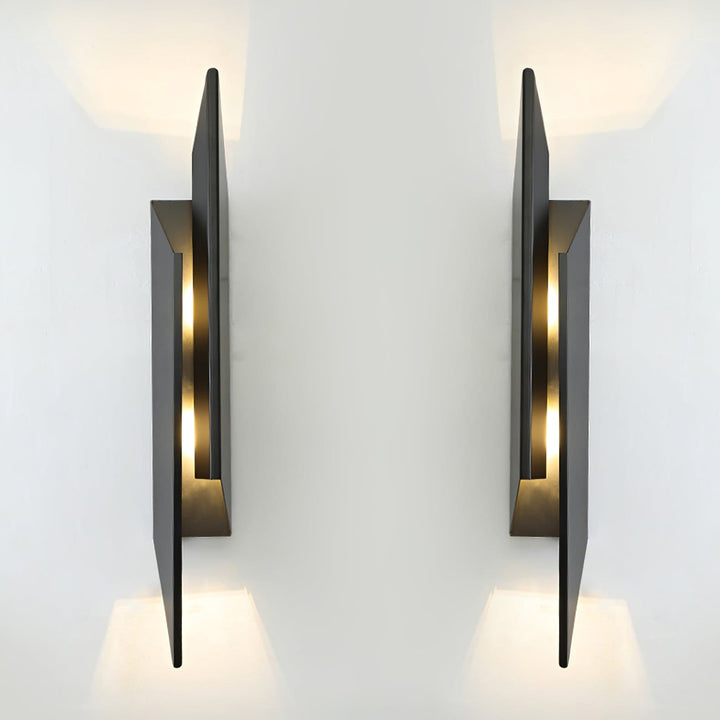 BowLift | Minimalist Wall Lamp with Design Accent
