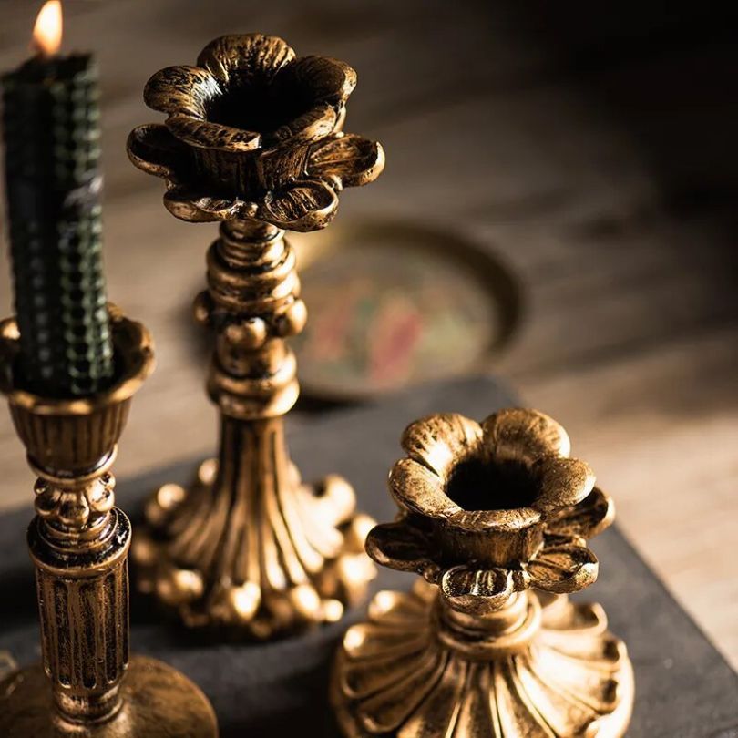 BowLift | AuricGlow – Rustic Candle Holder with Elegant Luxury for a Timeless Look