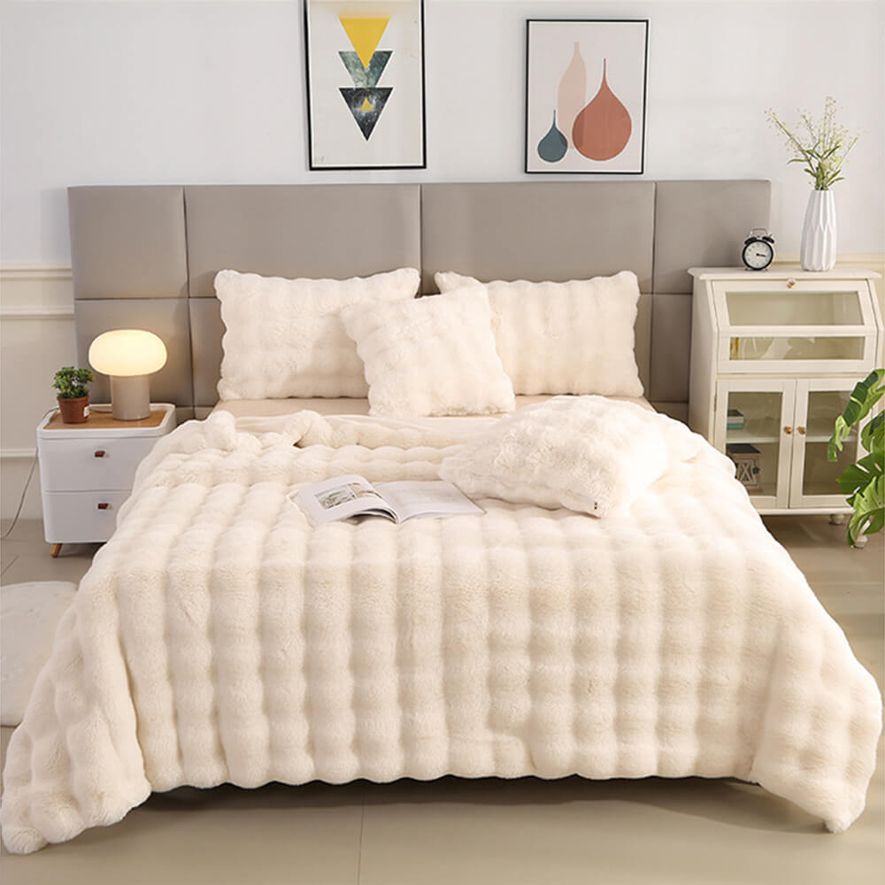 BowLift | Premium Bubble Double Layer Thick Faux Rabbit Fur Blanket