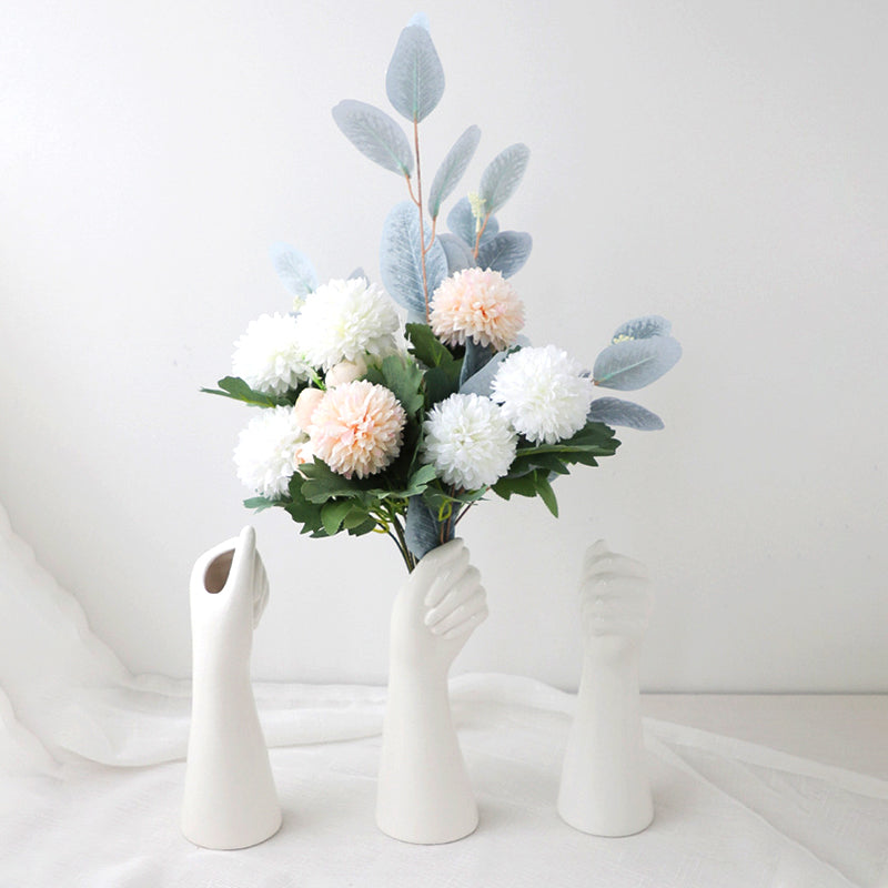BowLift | Gibbar Vase