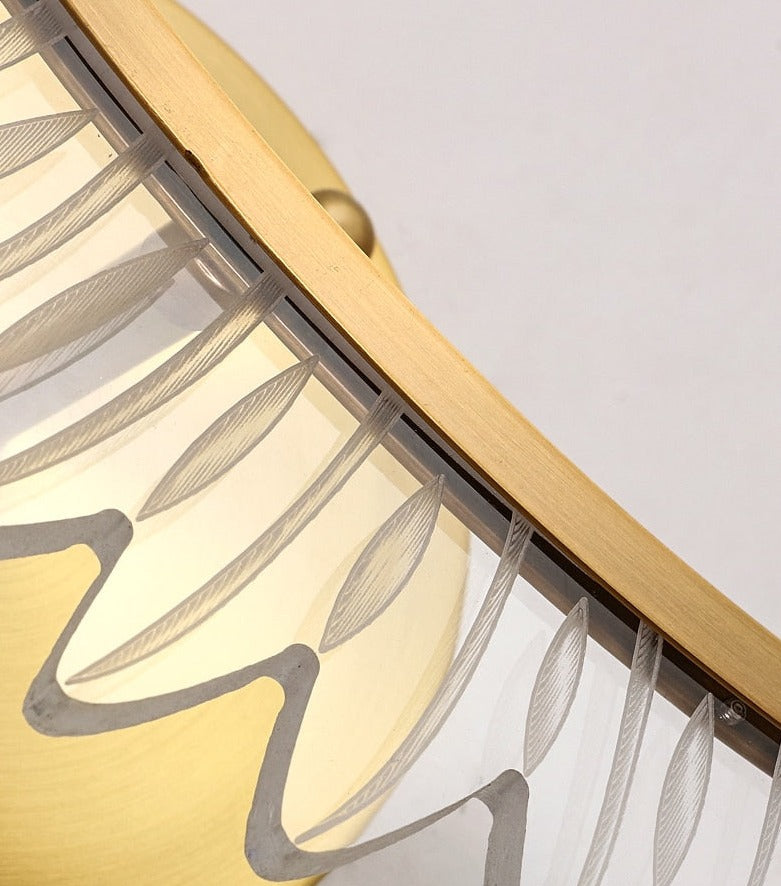 BowLift | Wall Lamp with Nature-Inspired Golden Wing Motif