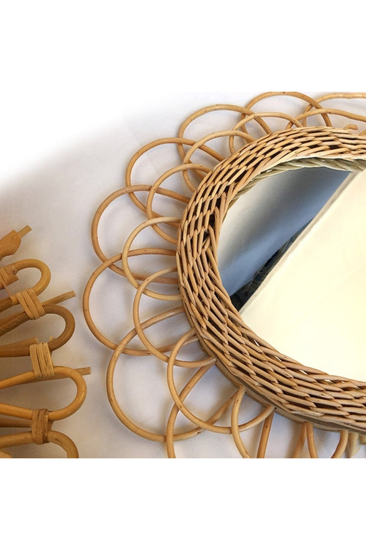 Round Makeup Mirror | Bowlift