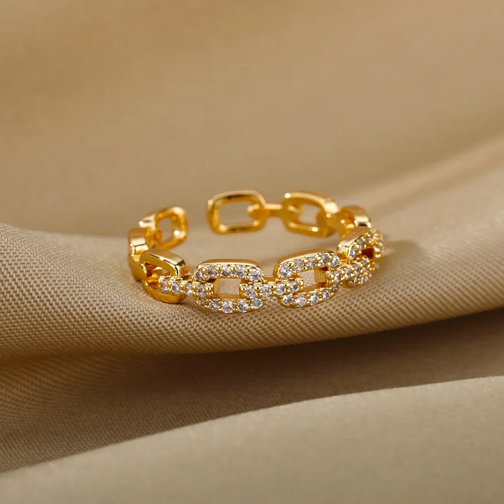 BowLift | Adjustable Diamond Chain Link Ring