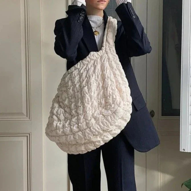 BowLift | Cross Quilt X-Large Shoulder Bag