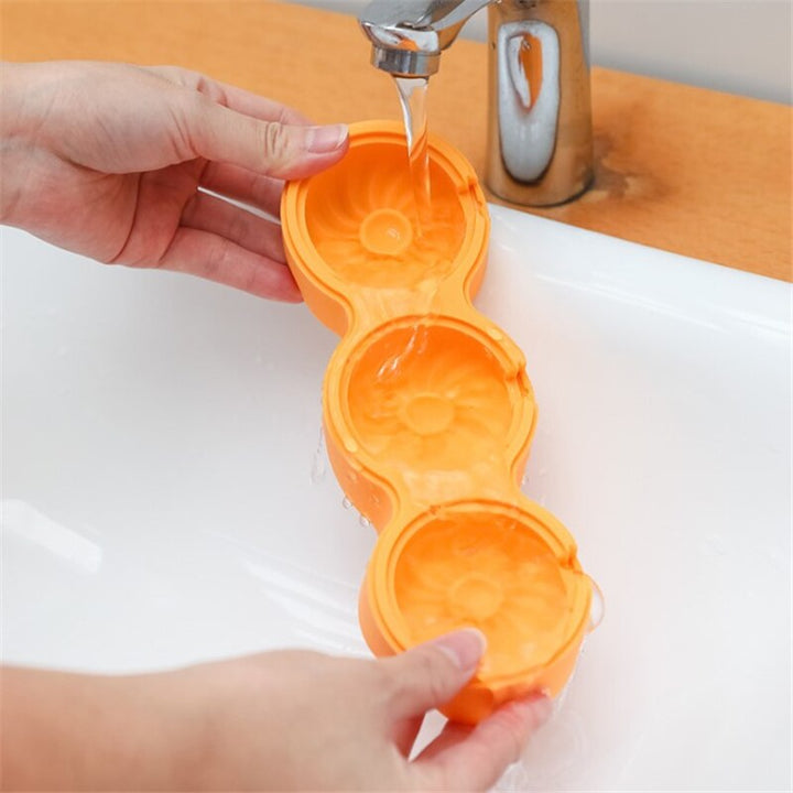 BowLift | Donut Shaped Ice Cream Mold