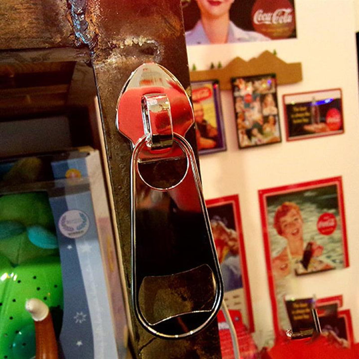 BowLift | Magnetic Zipper Bottle Opener