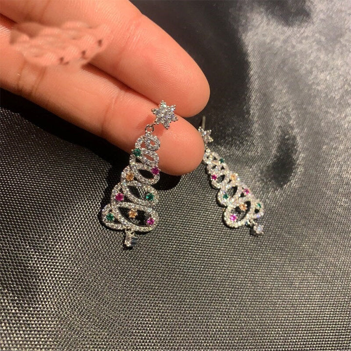 BowLift | Mini Elegant Christmas Tree Earrings