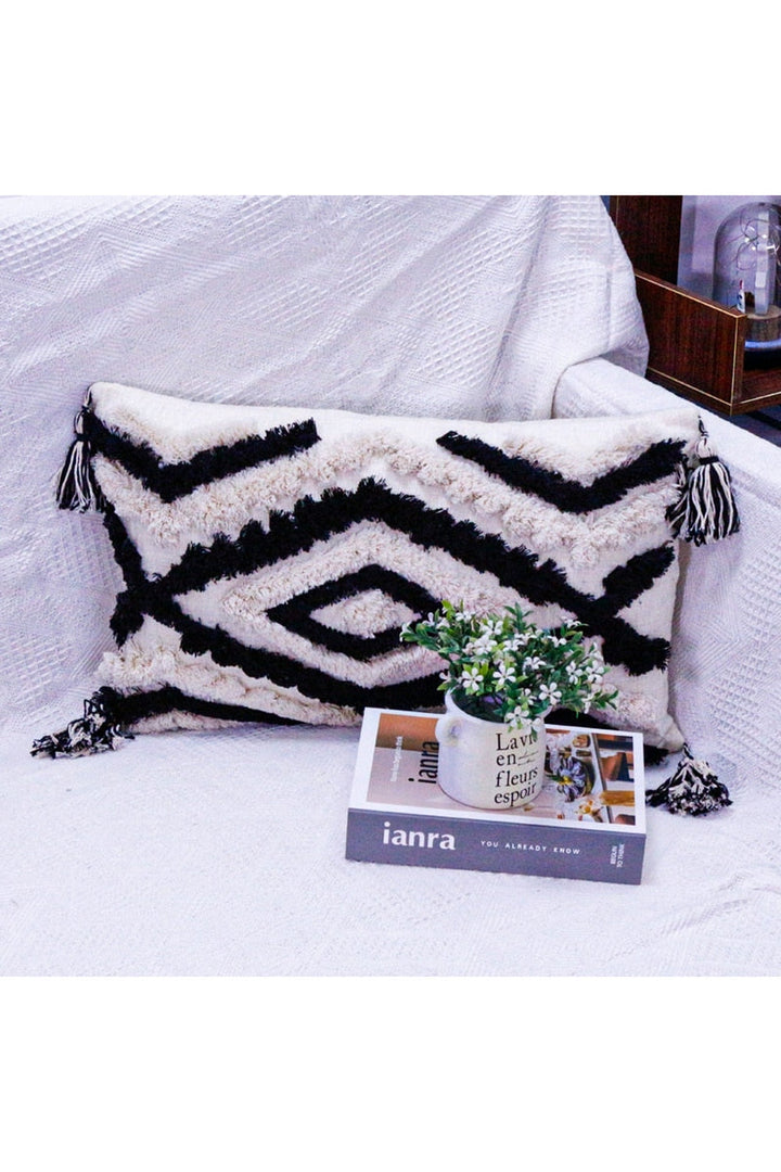 Pillowcase design | Bowlift