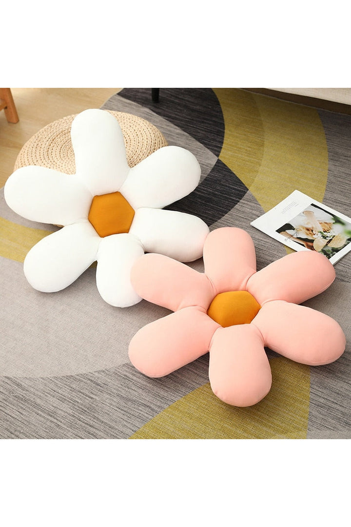 White Daisy Flower Cushion | Bowlift