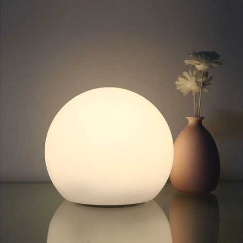 BowLift | GlowSphere – Table lamp with modern worldly charm