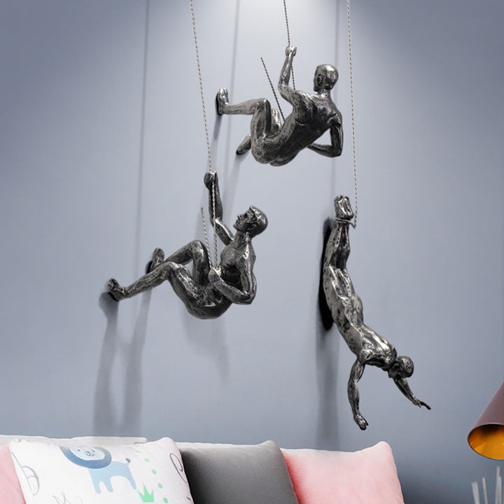BowLift | CraftedClimb Climbing Figures Wall Decoration – Inspiring Wall Art of Resin and Iron