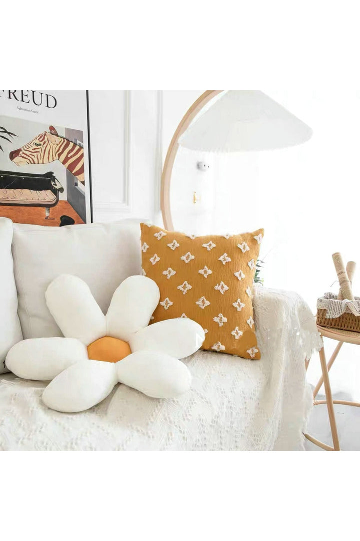 White Daisy Flower Cushion | Bowlift