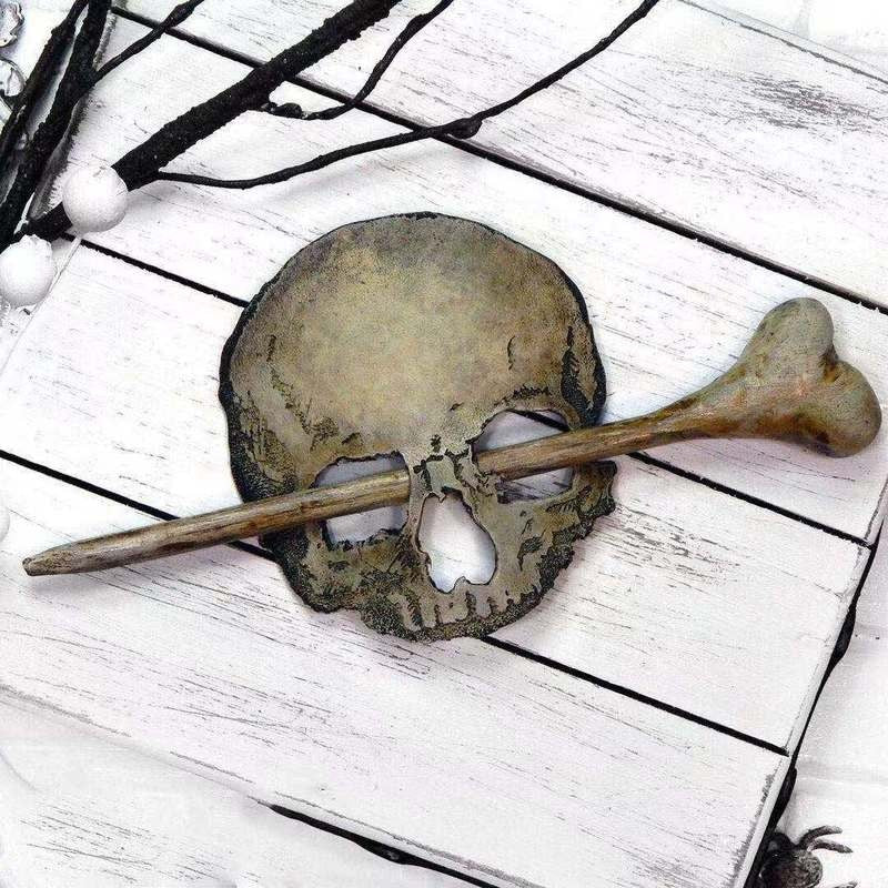 BowLift | Retro Punk Metal Skull Hair Clips