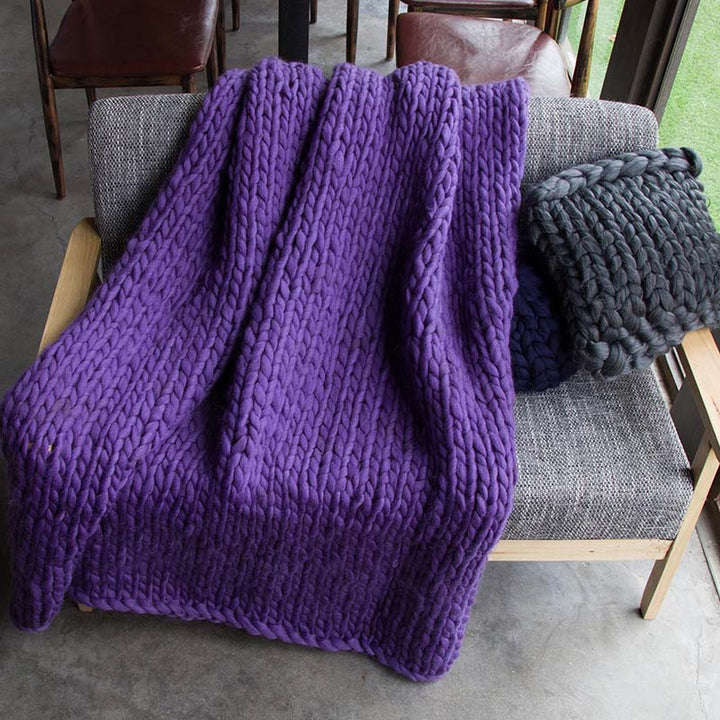 BowLift | Heavy Knit Blanket