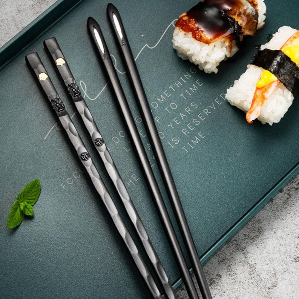 BowLift | DineLux – Luxurious Chopstick Set with Refined Designs (5 Pairs)