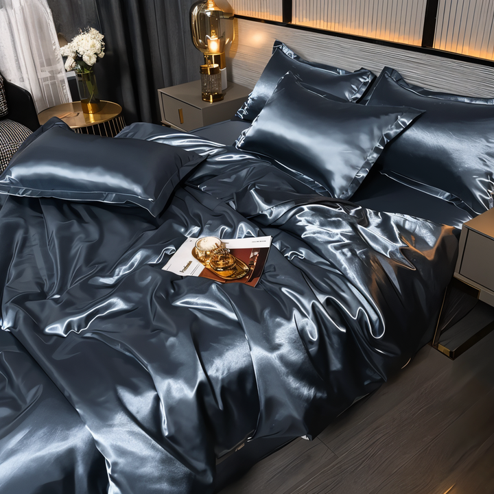 BowLift | PLUSHORA - SilkCloud Duvet - Premium Breathable Silk Bedding