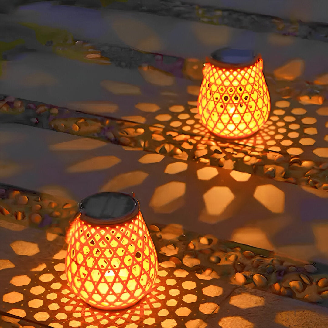 BowLift | Solar Garden Lamp with Braided Bamboo Look