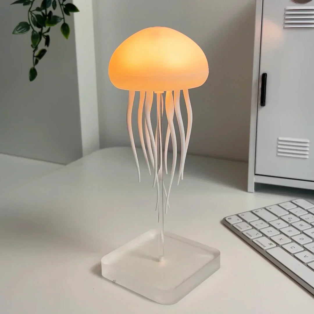 JellyJive - Lamp with dancing jellyfish Bowlift