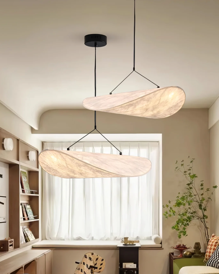 BowLift | Subtle Japandi Lamp with Light Eclipse Effect