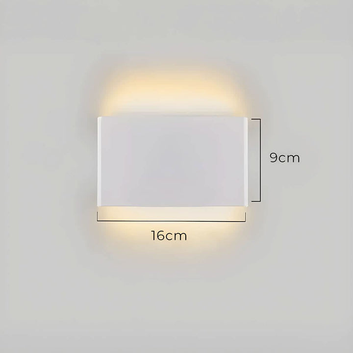 BowLift | Modern LED Wall Lamp – Elegant Aluminum & Glass Design