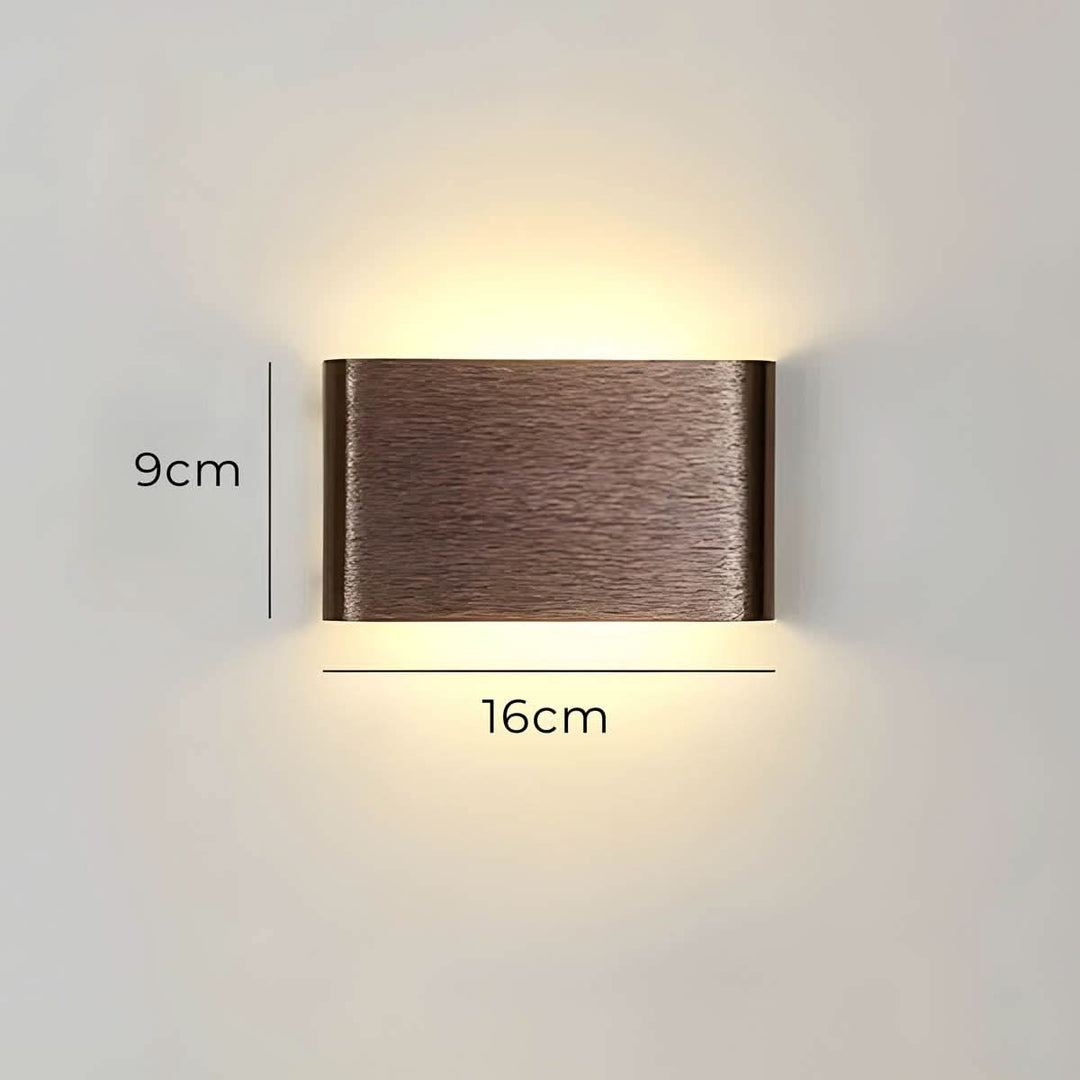 BowLift | Modern LED Wall Lamp – Elegant Aluminum & Glass Design