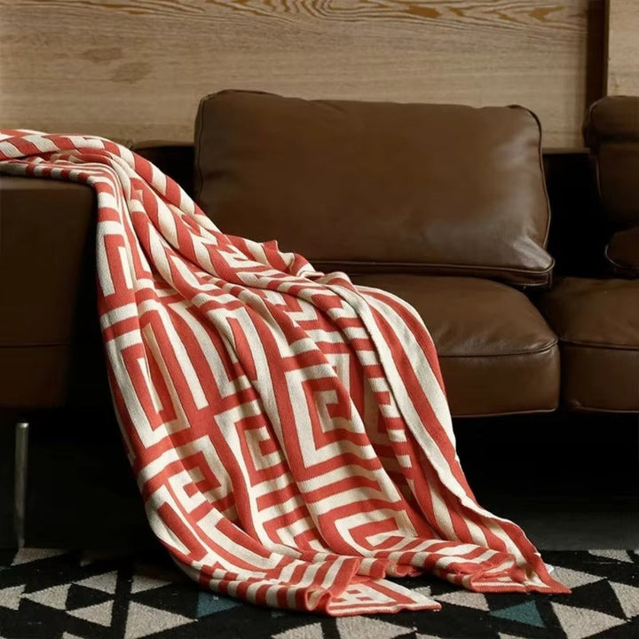 BowLift | Labyrinthine Geometric Jacquard Throw Blanket